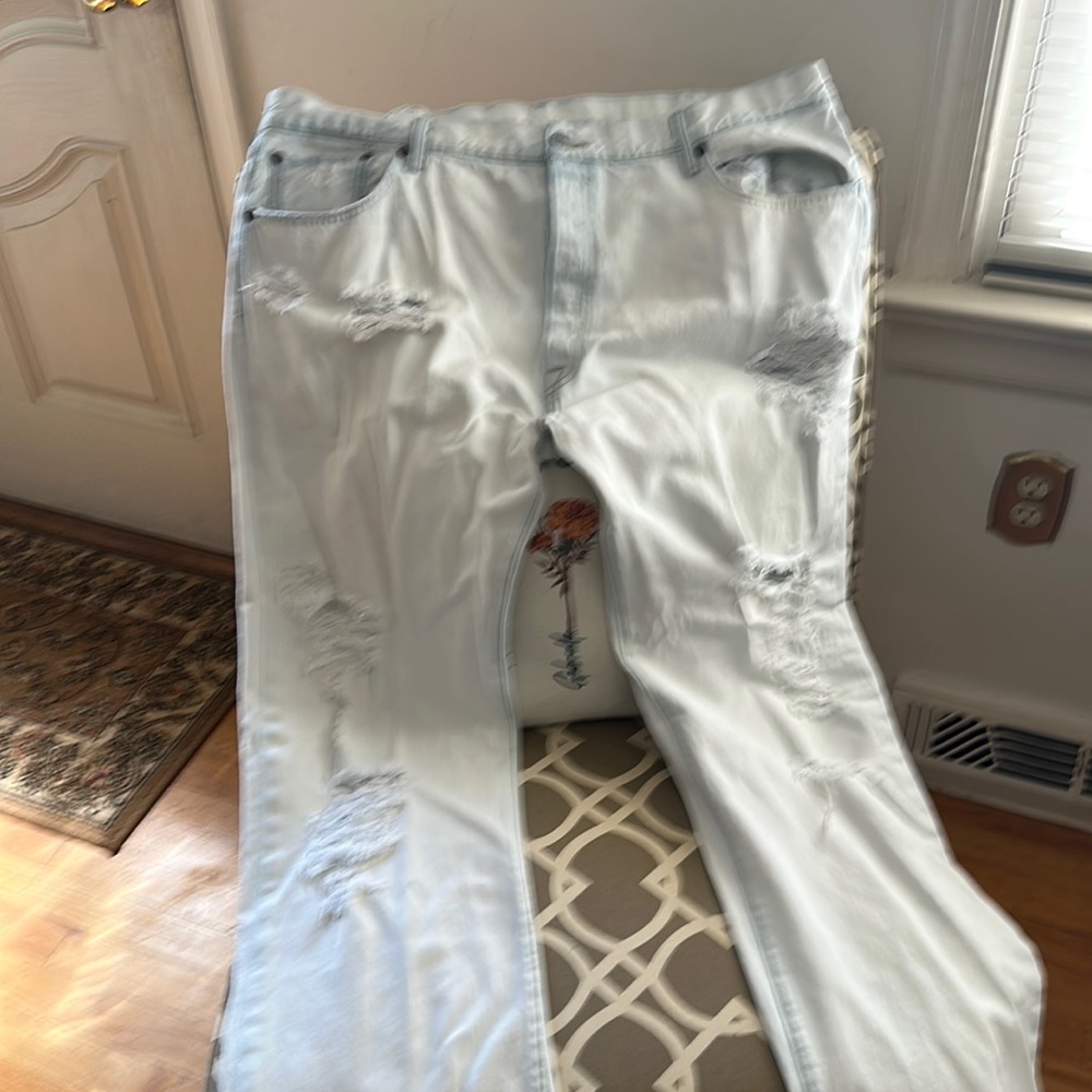 Levi’s ripped 501 jeans new condition